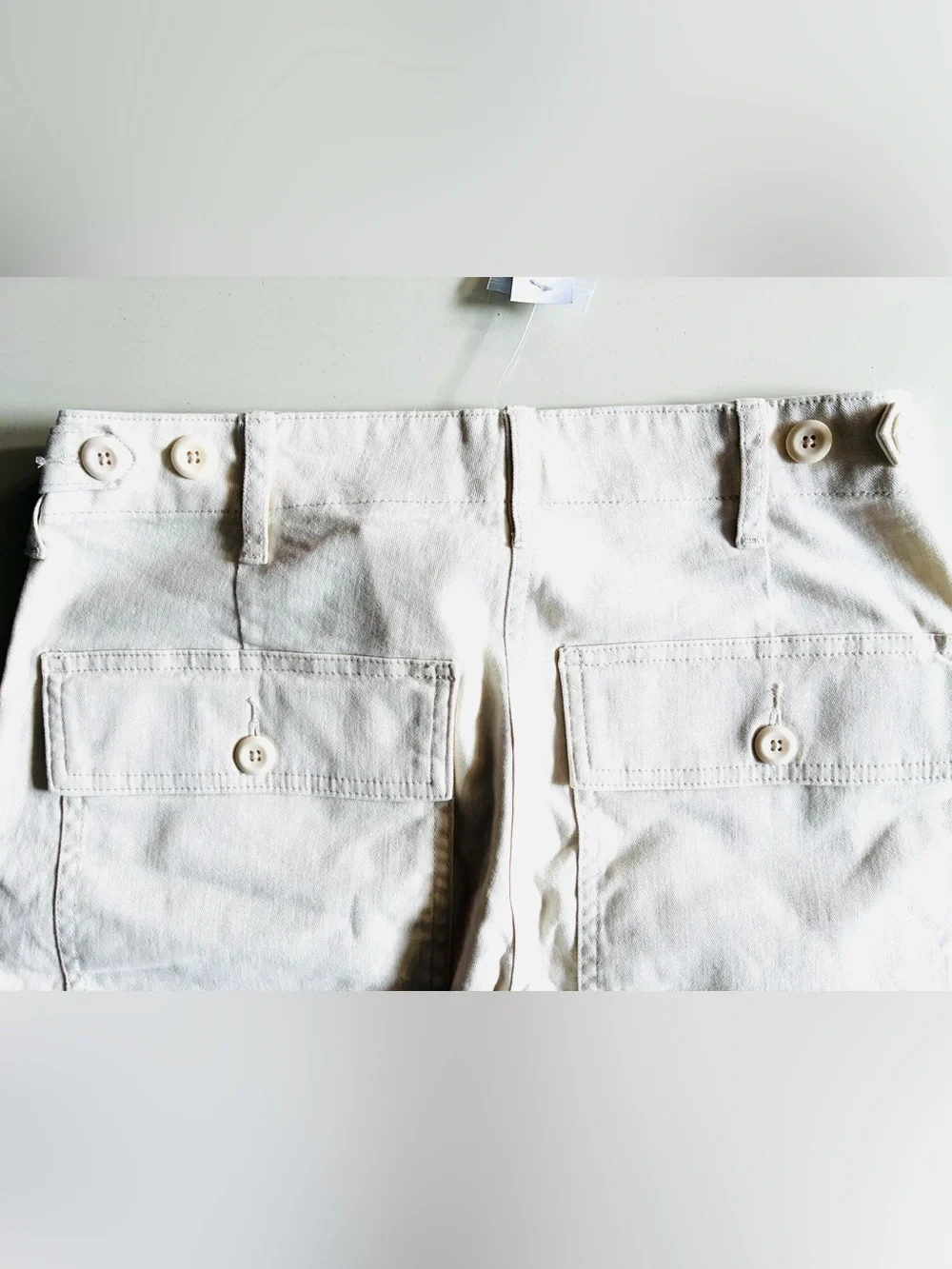 JCREW Petite patch-pocket slim chino women’s pants in beige size 8p.